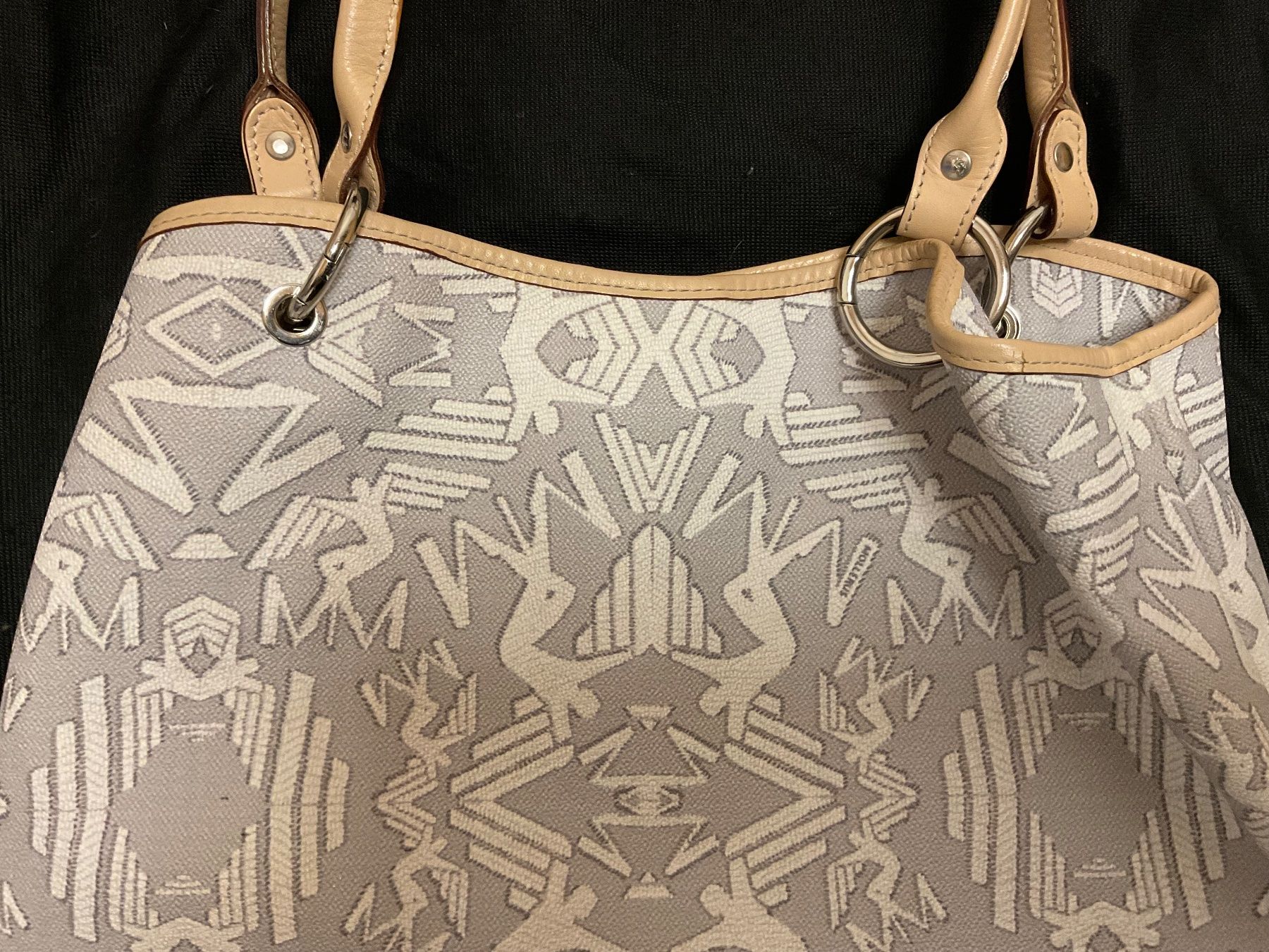 Maison Mollerus Taschen für Damen: Handtasche Maison Mollerus grau gemustert – Gebraucht aus Scuol von Lotus2020 2