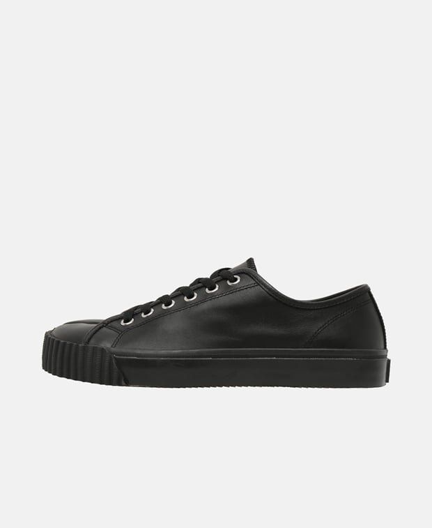 Maison Margiela Scarpe da uomo: Maison Margiela Tabi Leather Low 'Black' (40) – Nuovo e nell'imballaggio originale da Biel/Bienne venduto da Beat39 3