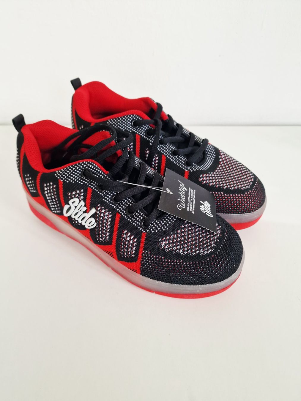 Schuhe für Jungen: Neue Kinder Roller Slide Sneaker Gr. 33 – Gebraucht aus Hallau von CHACLA 7