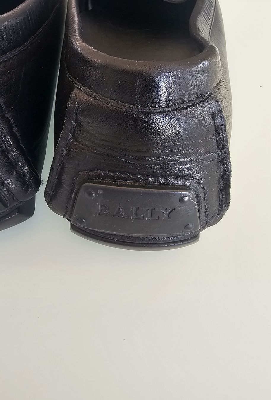 Bally Scarpe da donna: Bally Chaussures en cuir véritable couleur noir – Nuovo (secondo la descrizione) da Nax venduto da mojy 5