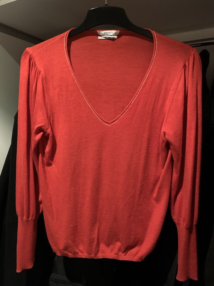 Mango Pullover & Sweatshirts: Wunderschöner Damen Pulli Cashmere. Mango Grösse M in Rot – Gebraucht aus Ostermundigen von des_t9vv 1
