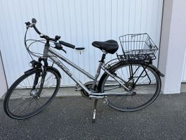 Trekking Velo Racer Damen Grösse S Silber guter Zustand