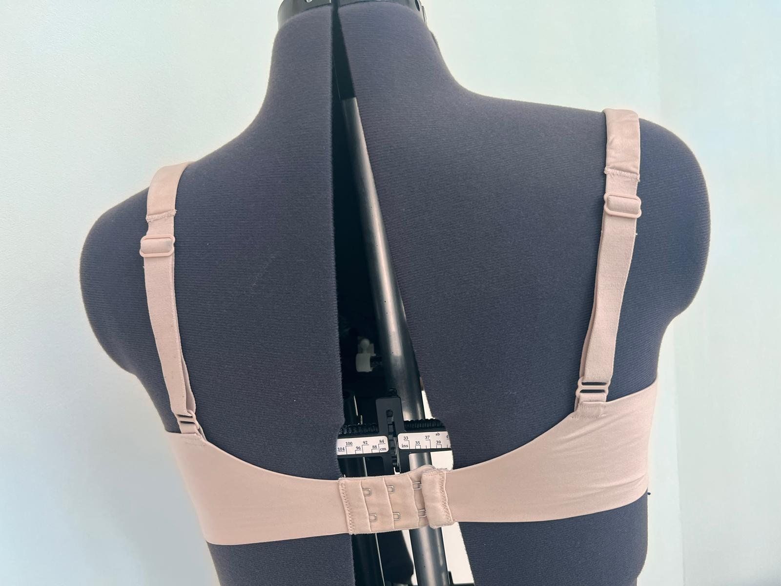Triumph Autres dessous: Triumpf Body Make-up Soft Touch BH – D'occasion à Wettingen par Muda33 1