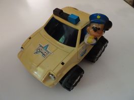 Micky Maus als Polizist im gelben Auto Comics