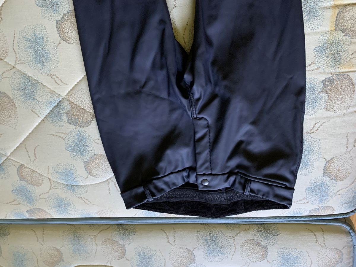 Decathlon Pantaloni: Reithose dunkelblau PU Stretch Grösse S/M – Usato da Waldenburg venduto da Nina2125 1