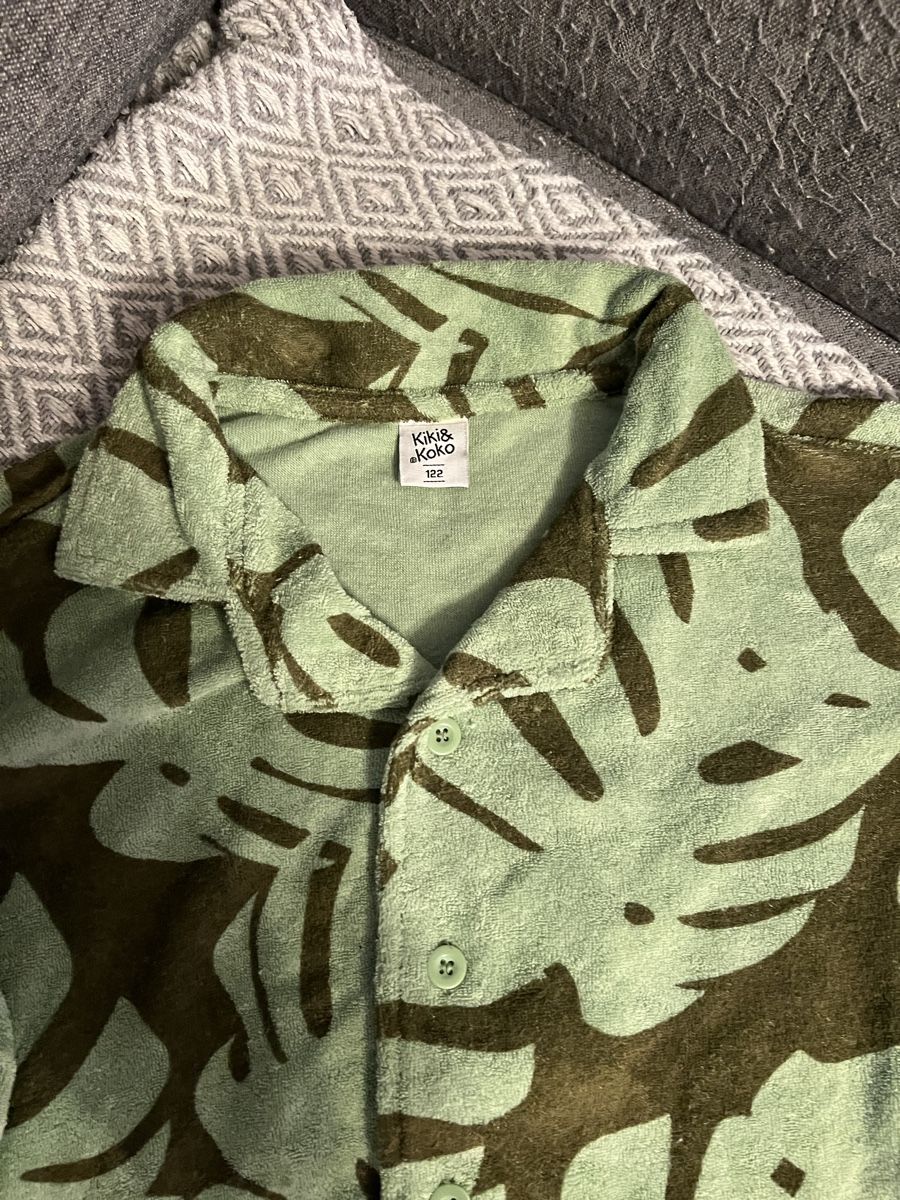 Chemises, T-shirts & Polos: FROTTIER HEMD NEU GRÜN GR 122 – Neuf (Voir description) à Basel par theo-g77 1