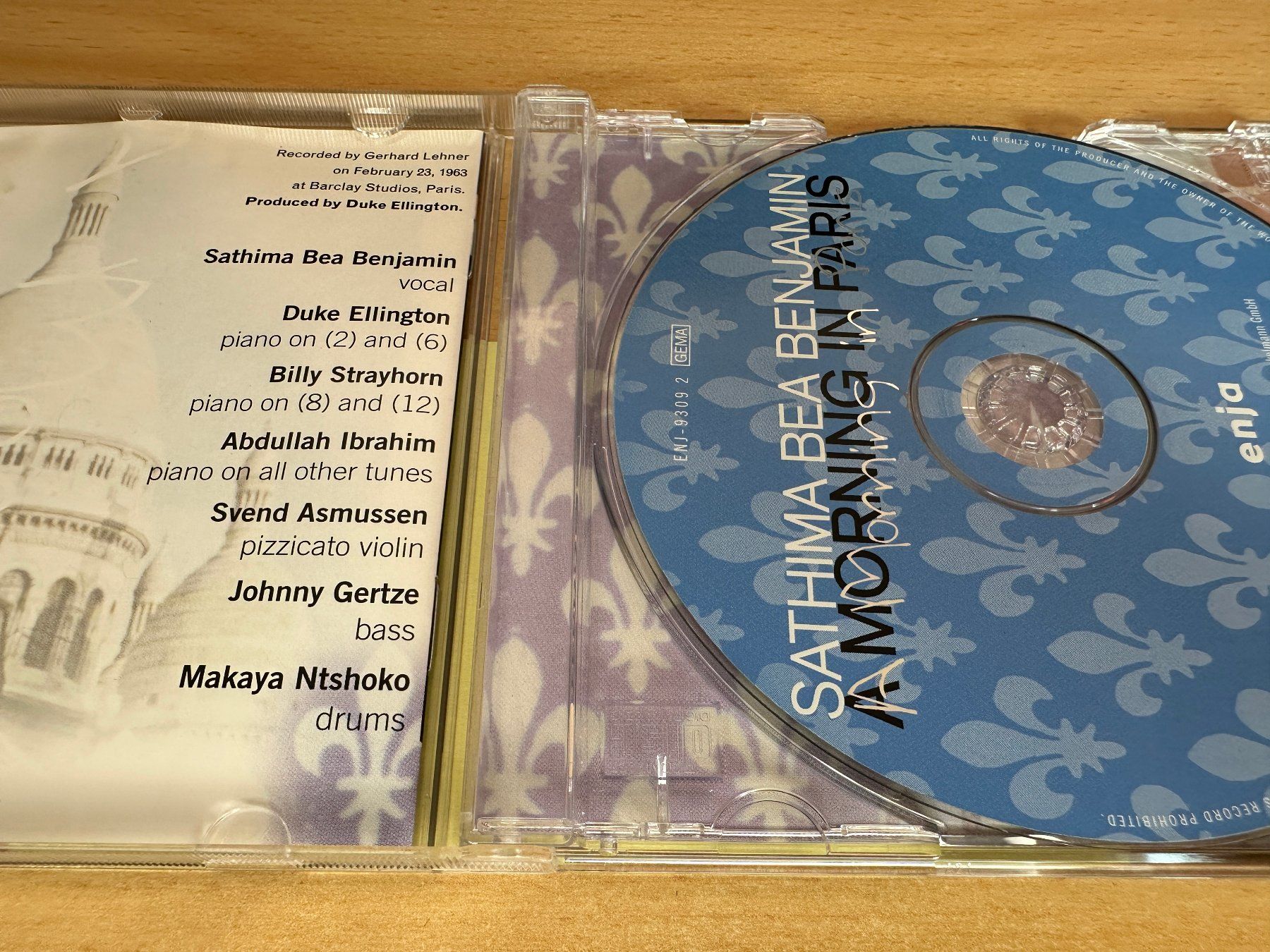 CD: Sathima Bea Benjamin – A Morning In Paris – Usato da Rikon im Tösstal venduto da Alpenmutz 2