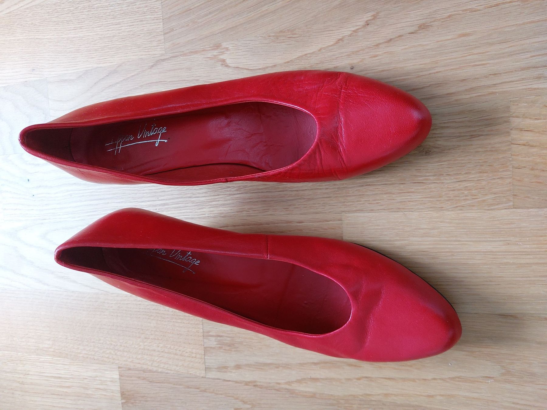 Scarpe da donna: Rote Pumps von Vintage, Grösse 39, Leder – Usato da Bern venduto da titaniumsnow