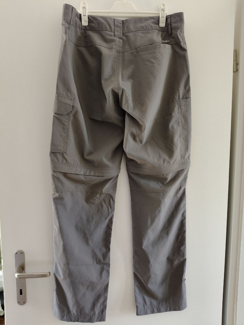 Columbia Pantaloni: Pantalon de trekking Columbia, transformable, taille 42 – Nuovo (secondo la descrizione) da Petit-Lancy venduto da Elissouche 1