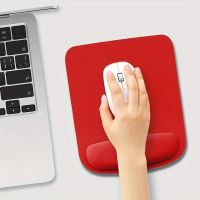 Ergonomisches Mauspad mit Handgelenkauflage