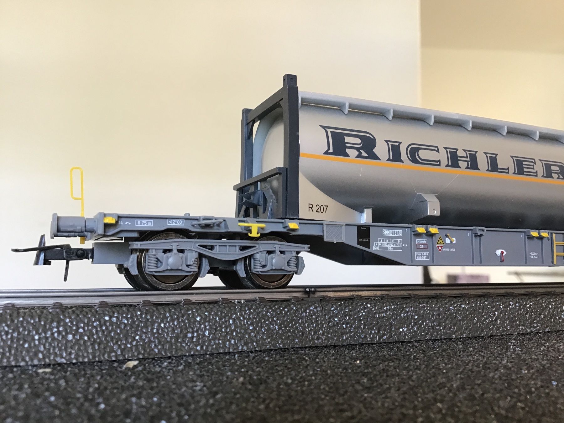 Roco Modellini di ferrovie: SBB ROCO H0 SILOWAGEN WECHSELSTROM – Usato da Männedorf venduto da Modelle-aller-Art 1