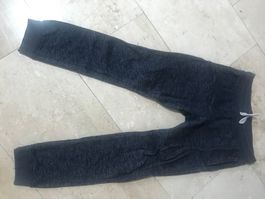 Trainerhose gr 140