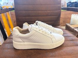 Caprice Leder Sneaker / Gr. 36 NEU NEU