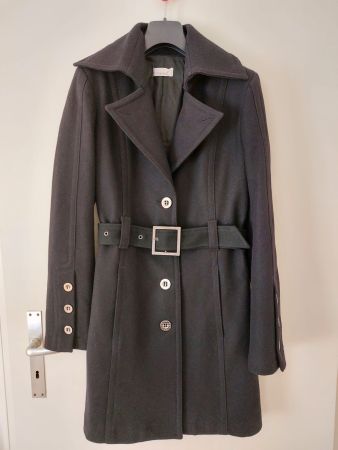 Pinko Mantel schwarz mit Gürtel gebraucht guter Zustand