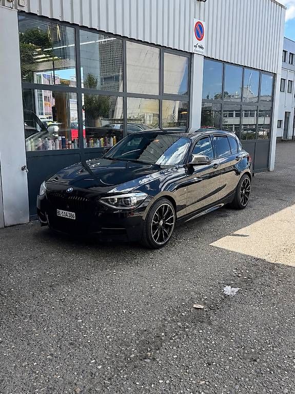 Autos: Bmw M135i Xdrive  – D'occasion à Zwingen par Teartrooper