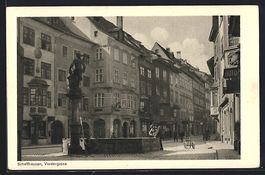 Schaffhausen, Strasse Vordergasse mit Br