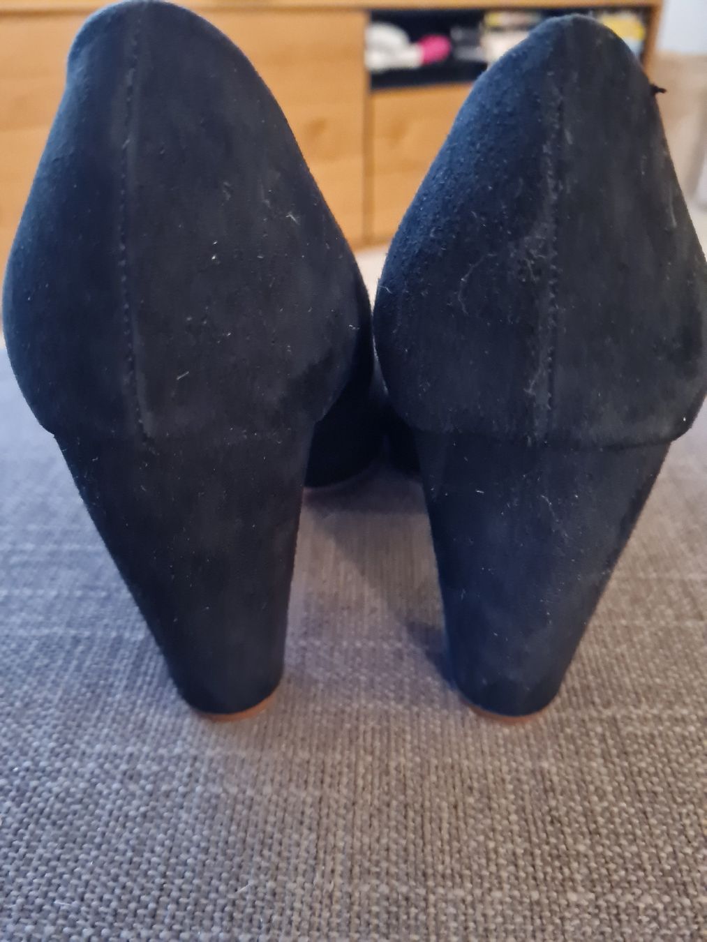 Chie Mihara Scarpe da donna: Escarpins élégants en daim noir, pointure 38 Chie Mihara – Usato da Payerne venduto da wardi11 4