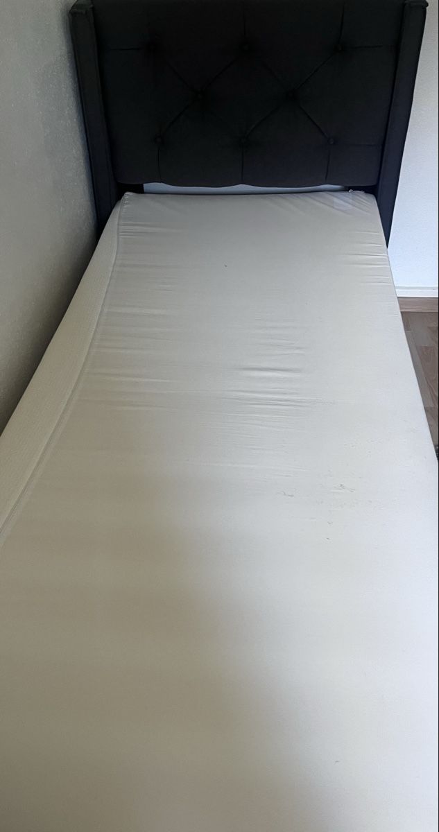 Betten: Single Bed with Storage good condition – Neu (gemäss Beschreibung) aus Wallisellen von dom_66mz 3