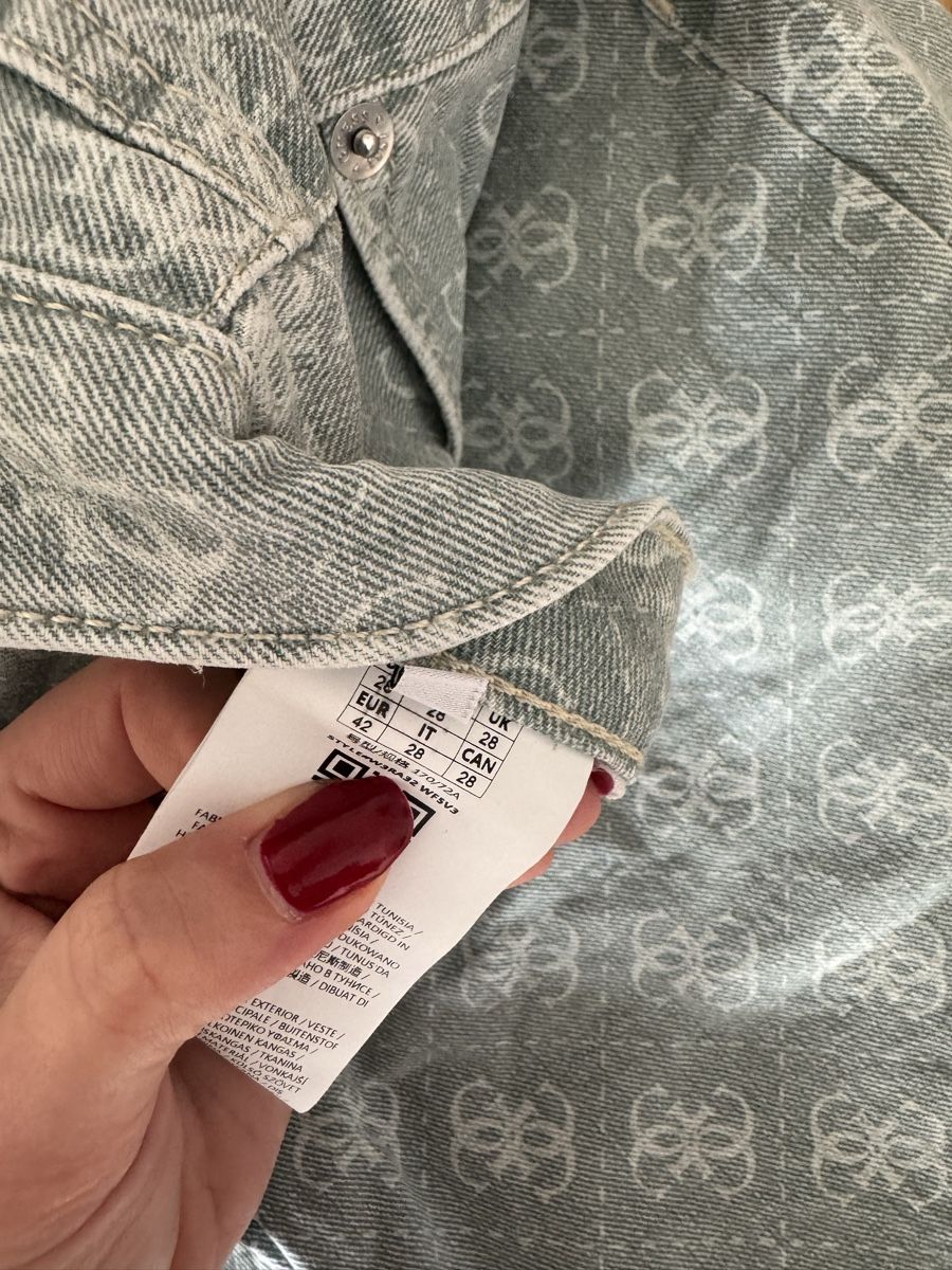 Guess Pantaloni: Guess Hose – Usato da St. Gallen venduto da syna_99 2