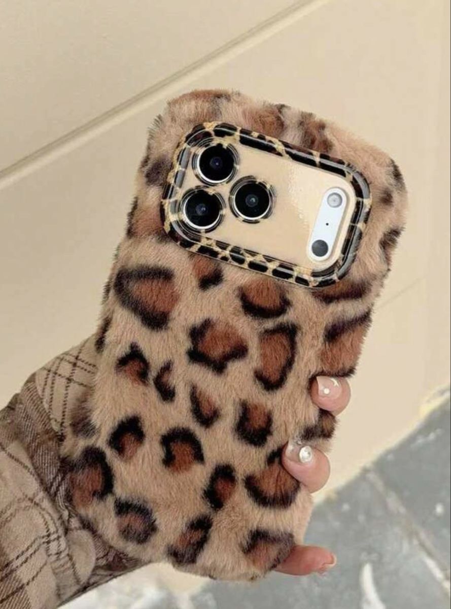 Cover & Protezioni schermo: iPhone 17 Hülle Leopard Fellimitat, Winter Look, Neu! – Nuovo e nell'imballaggio originale da Zug venduto da LoveSilver