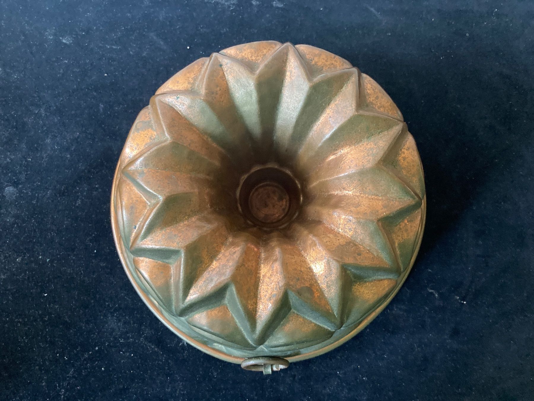 Teglie da forno: Gugelhupf-Form aus Kupfer  21 cm – Usato da Zürich venduto da Chaeffeler 1