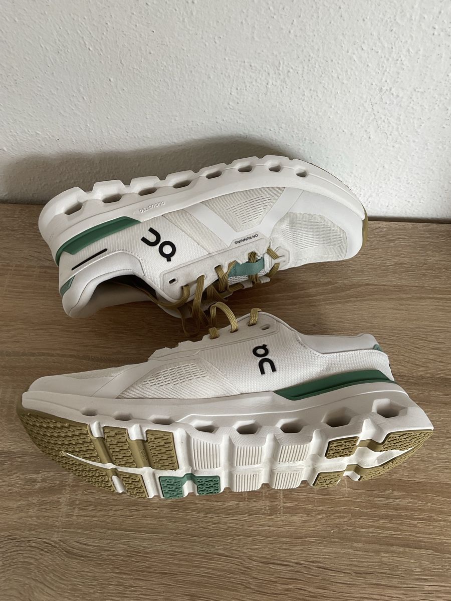 On Scarpe da uomo: On Schuhe Gr43 – Nuovo (secondo la descrizione) da frauenfeld venduto da pipi018 4