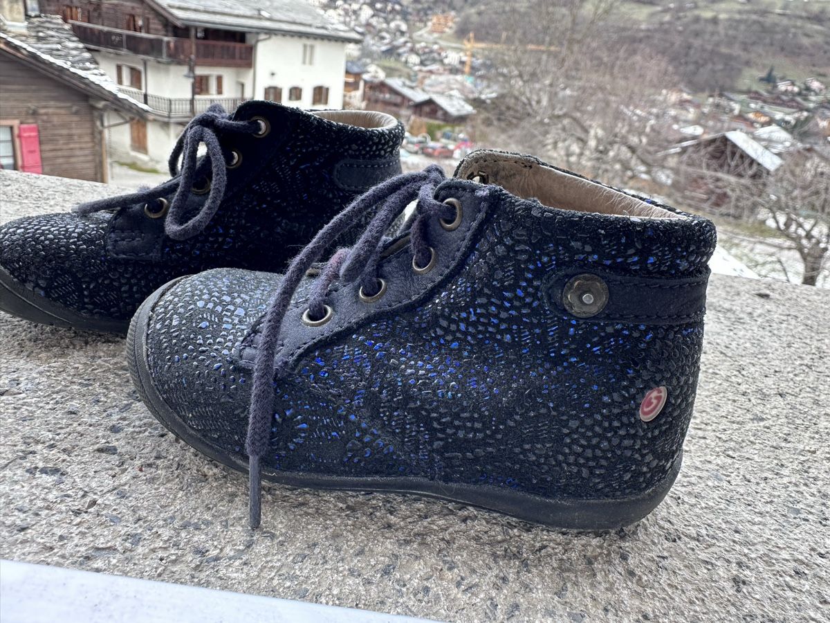 Scarpe per ragazzi: Chaussures GBB en cuir - Taille 22 – Usato da Le Châble VS venduto da 027_aymon