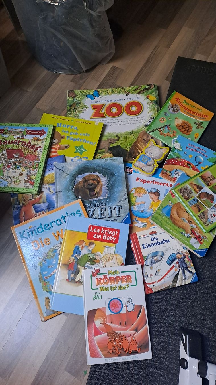 Livres: Bücherset – D'occasion à gümmenen par flower124