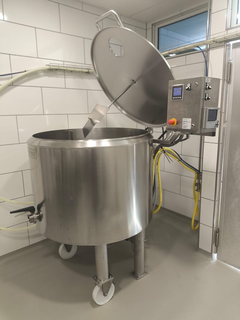 Tecnica di mungitura: Pasteur Tank Milchtank – Usato da Wittenbach venduto da Zenturio