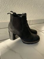 Damen Stiefeletten schwarz mit Absatz guter Zustand
