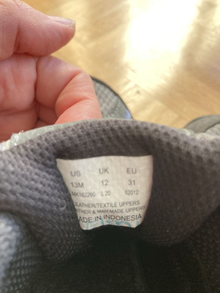 Merrell Scarpe da uomo: Wanderschuhe Gr.31 Merrell – Usato da Zürich venduto da kiskinfam 2