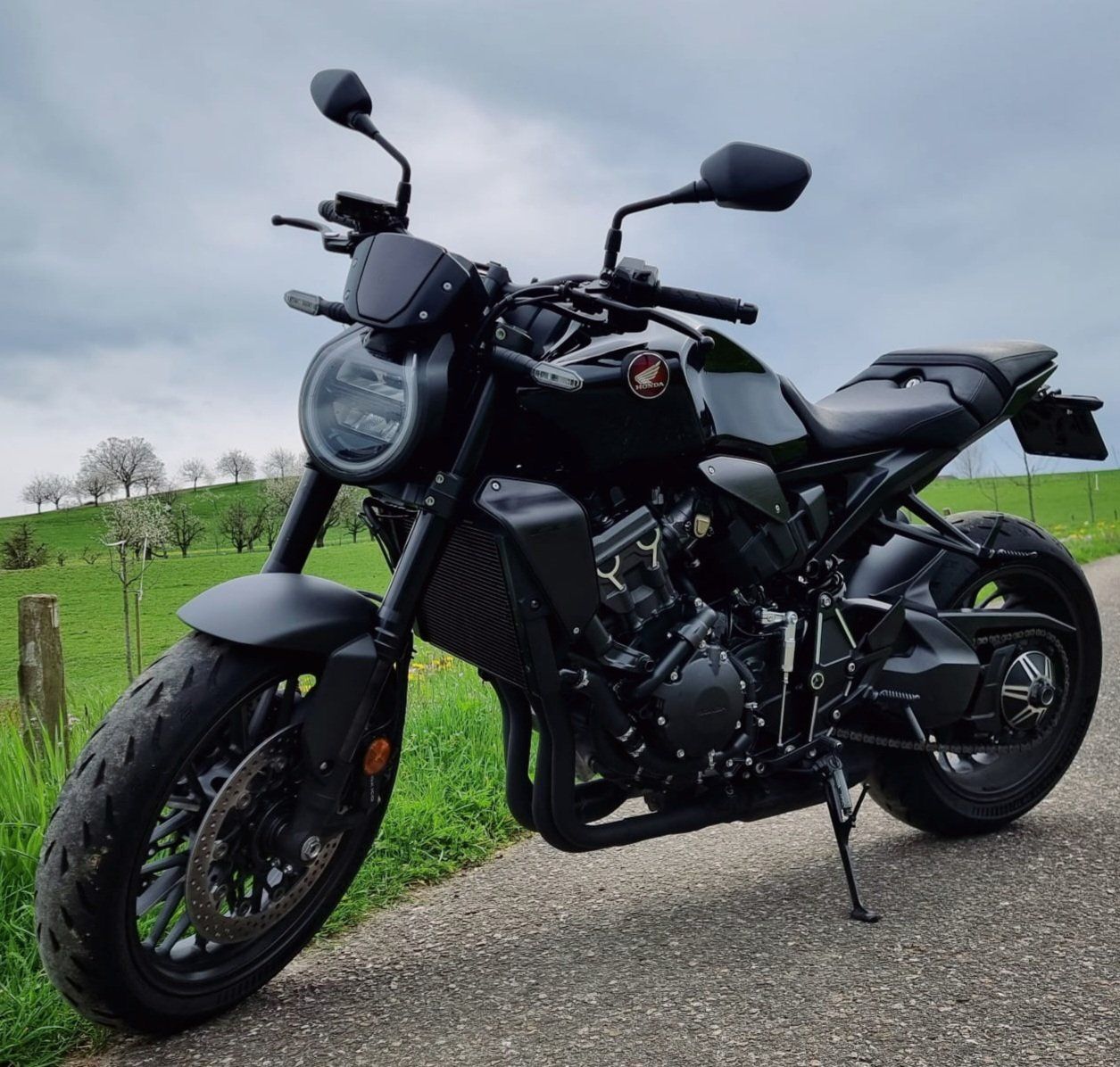 Strada: Honda CB 1000 R Black Edition – Usato da Pieterlen venduto da Ghist1