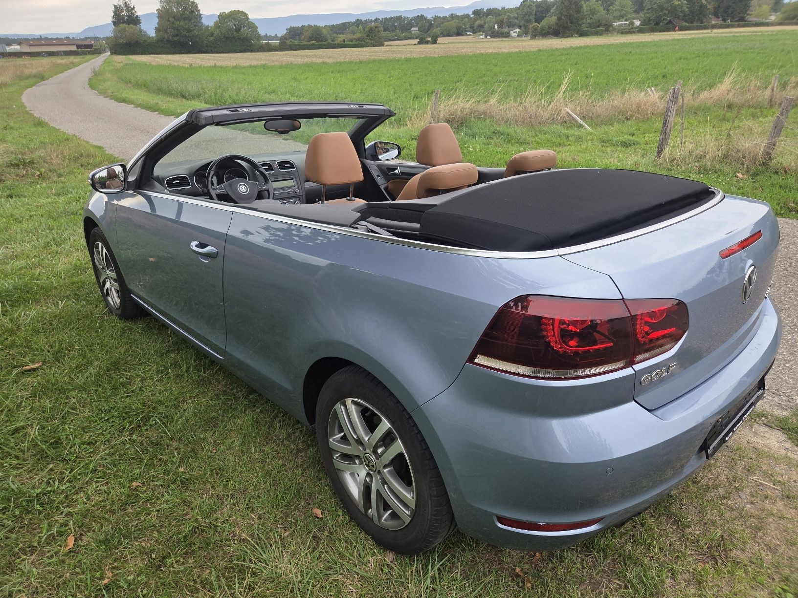 VW Automobili: VW Golf Cabrio 2.0 TDI – Usato da Veyrier venduto da manxsl354 2