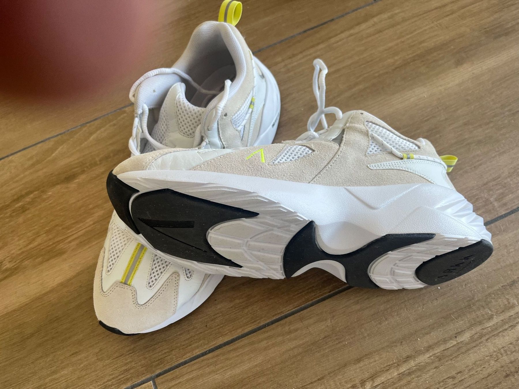 Scarpe da uomo: Sneakers – Nuovo e nell'imballaggio originale da Faoug venduto da metropark 1