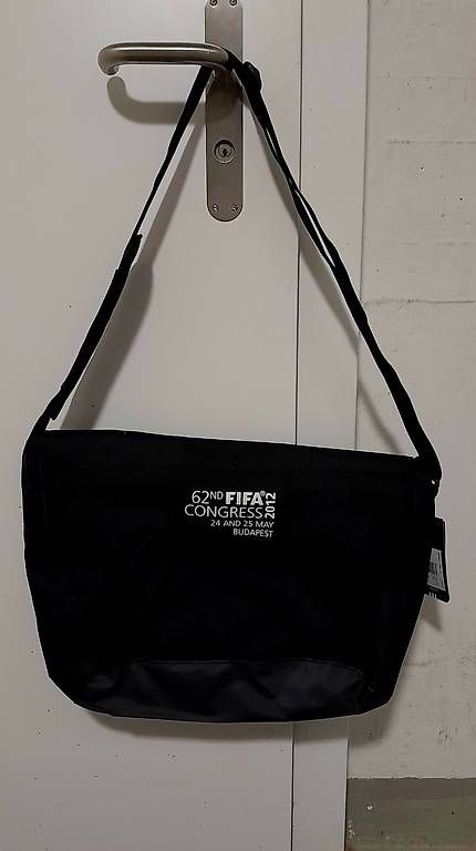 Borse: FIFA Adidas Tasche, neu – Usato da Schwerzenbach venduto da Aura888 1