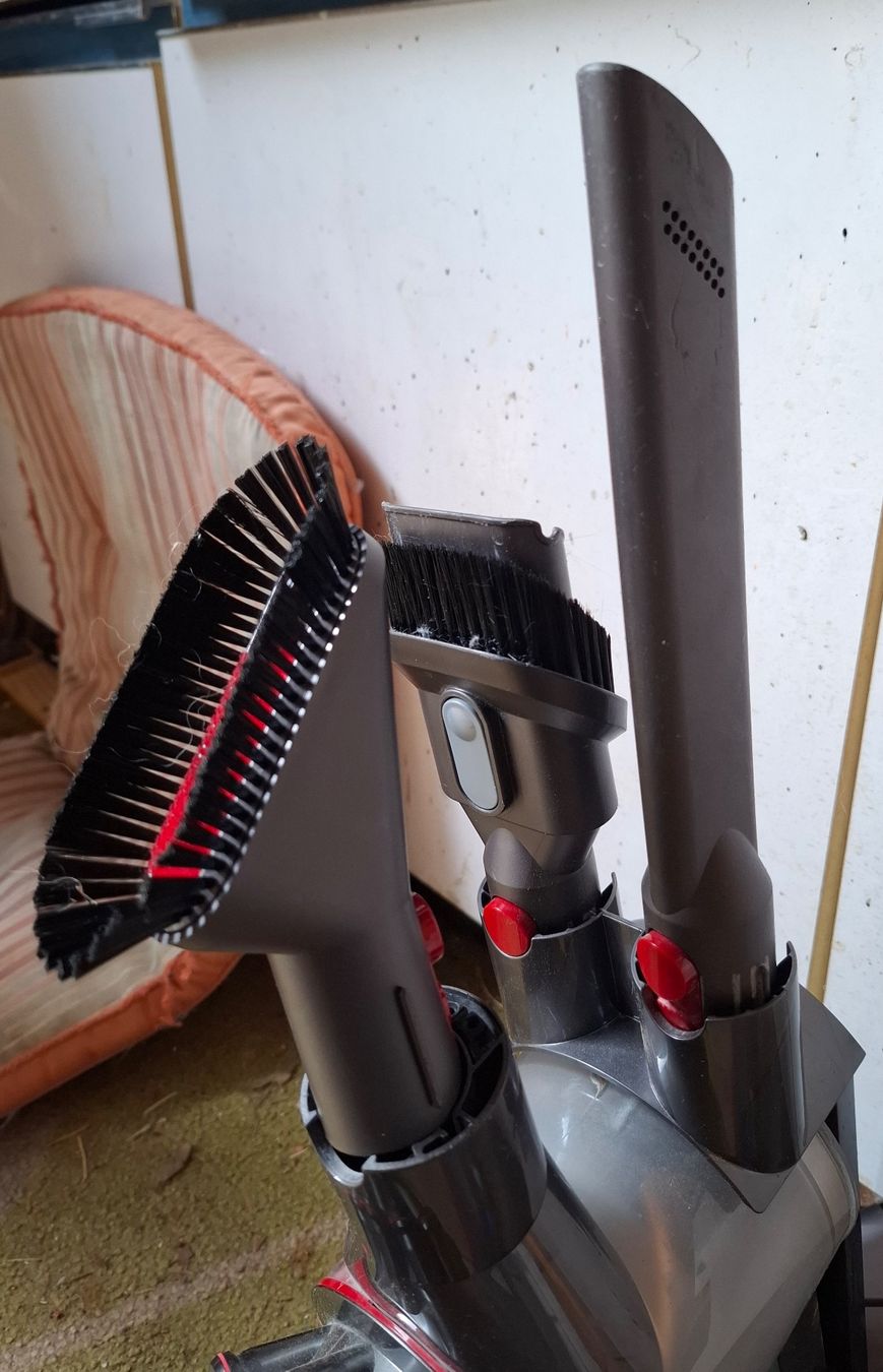 Dyson Aspirapolveri & Accessori: Dyson Staubsauger – Usato da Wallbach venduto da Franzl 2