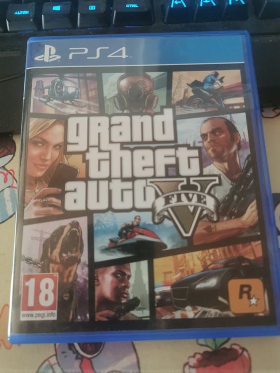 GTA 5 | Grand Theft Auto V Premium Edition PS4