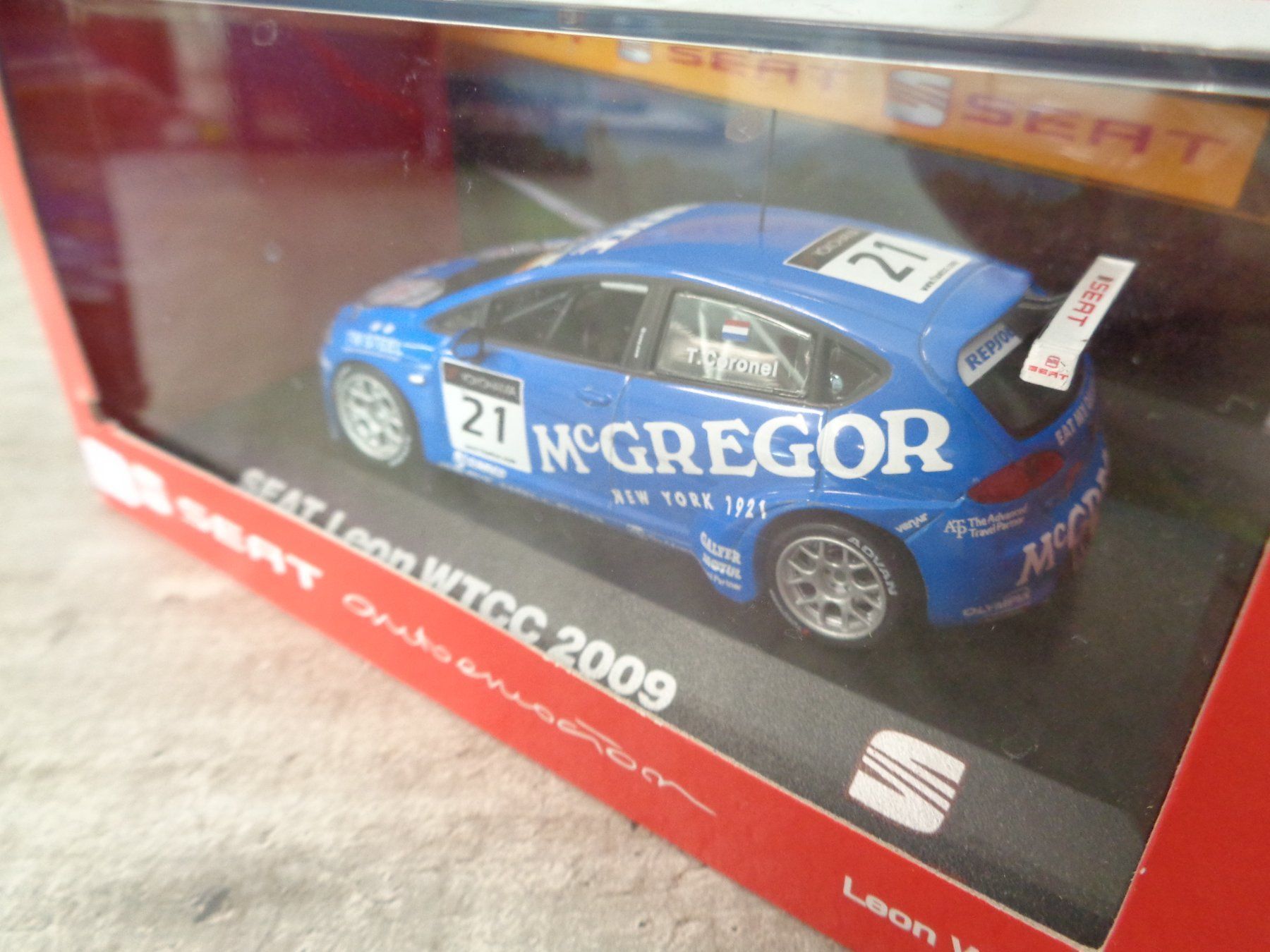 Seat Modellini d'auto: 1:43 Fischer Seat Leon WTCC T. Coronel – Nuovo e nell'imballaggio originale da Reconvilier venduto da rallycar 2