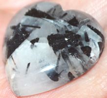 Cabochon L-1157 – Rutil Quarz Herz – 26x25mm