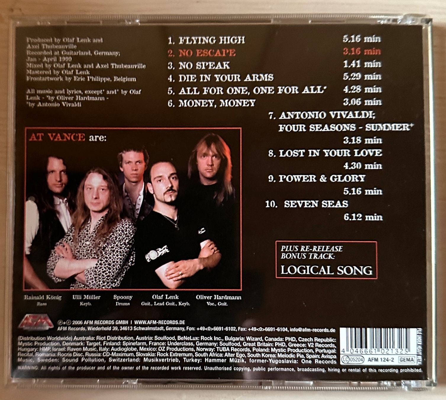 CDs: At Vance - No Escape – Gebraucht aus Toffen von  1