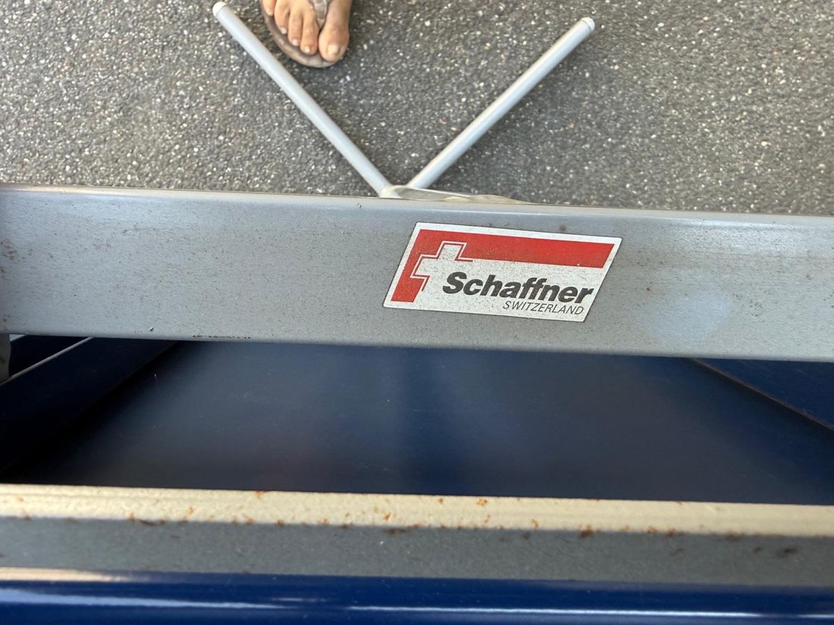 Tavoli: Schaffner Metalltisch  – Usato da Chur venduto da pet_q7kd 4