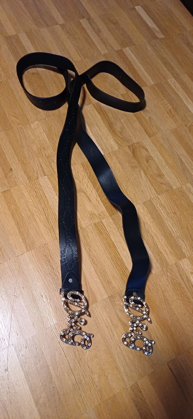 Cinture: Schwarzer Damen Gürtel mit Strass – Usato da Wittenbach venduto da nic_gvc6