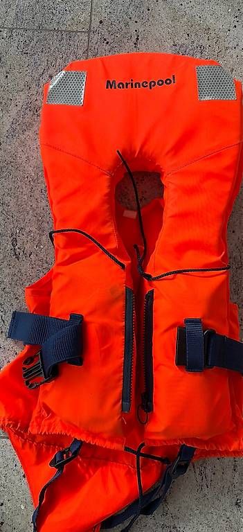 Schwimmwesten: Swimmweste Kinder – Gebraucht aus Obfelden von Mustang-302