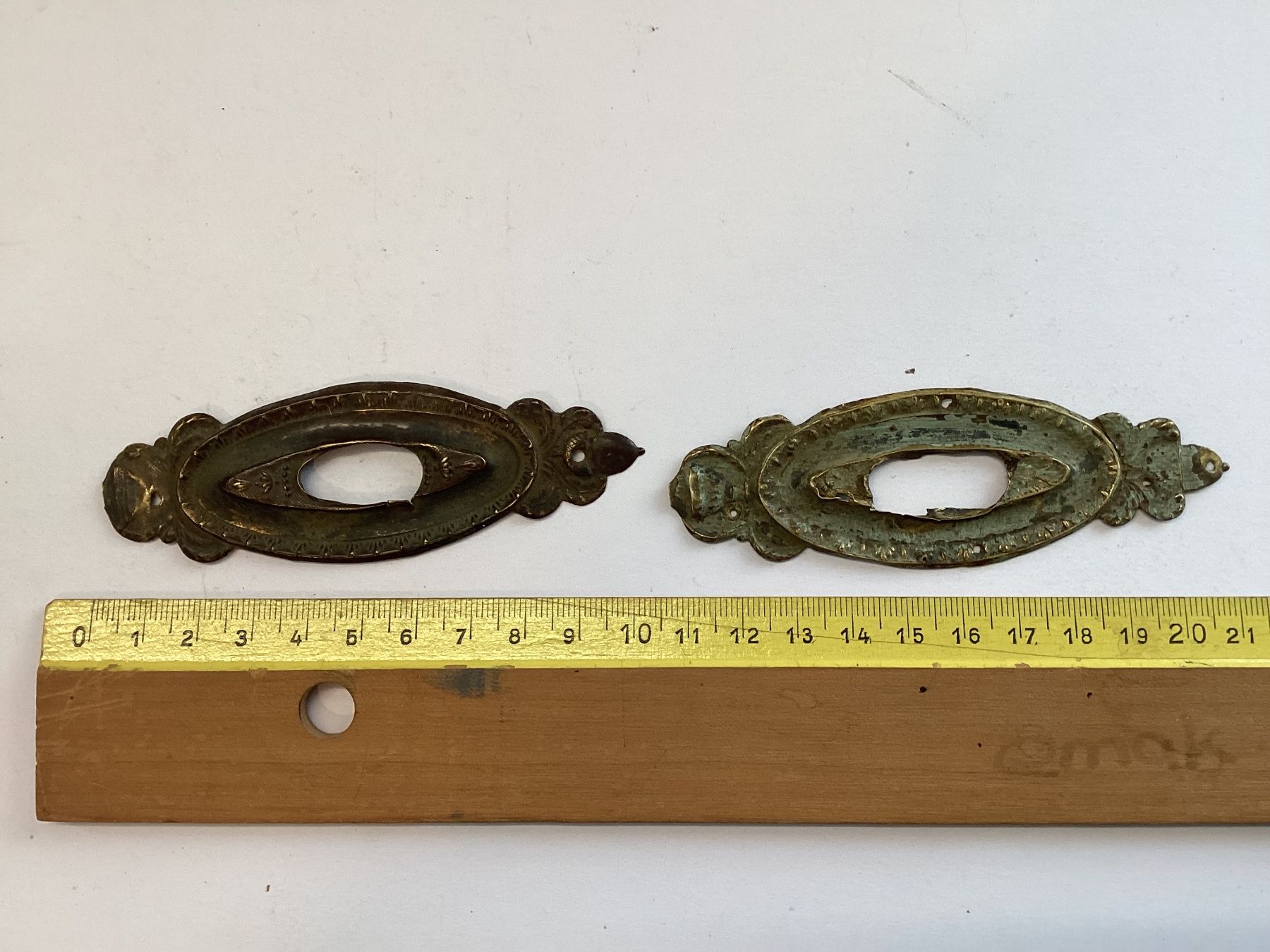 Ferramenta: 2 antike originale Messing Beschläge – Usato da Eglisau venduto da mar_5rn2 3