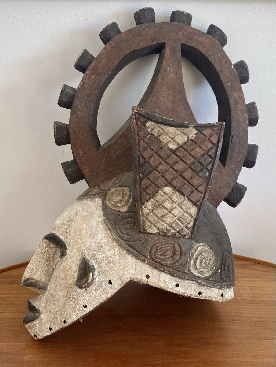 Arte internazionale: Igbo Maske – Usato da Haldenstein venduto da andale