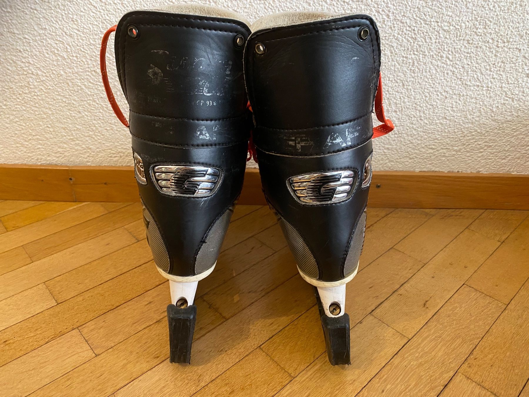 Graf Patins à glace: Eishockey Schlittschuhe – D'occasion à Bassersdorf par mar_2hqk 2