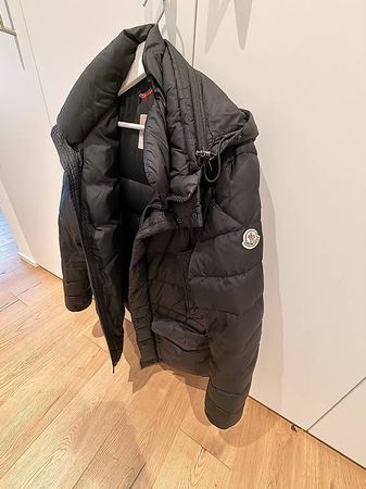 Moncler Daunenjacke