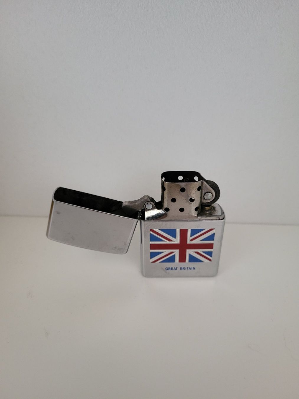 Zippo Briquets: Zippo Feuerzeug Union Jack – D'occasion à Sils im Domleschg par CAPRICORN1978