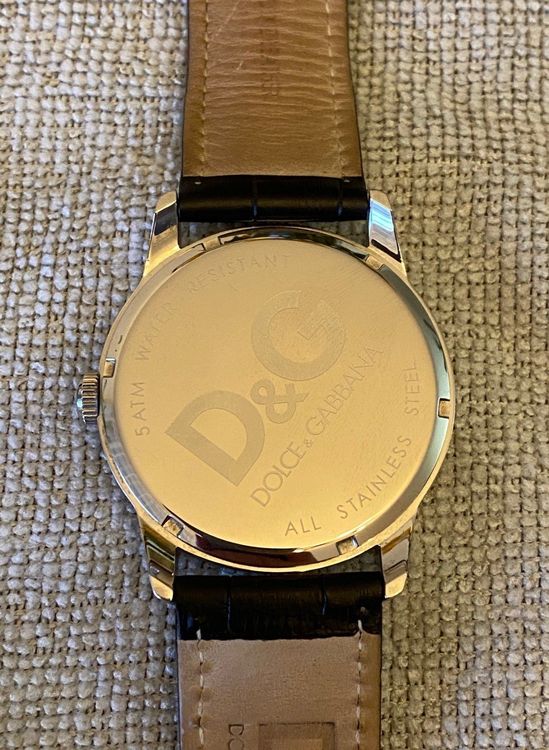 Montre best sale homme d&g