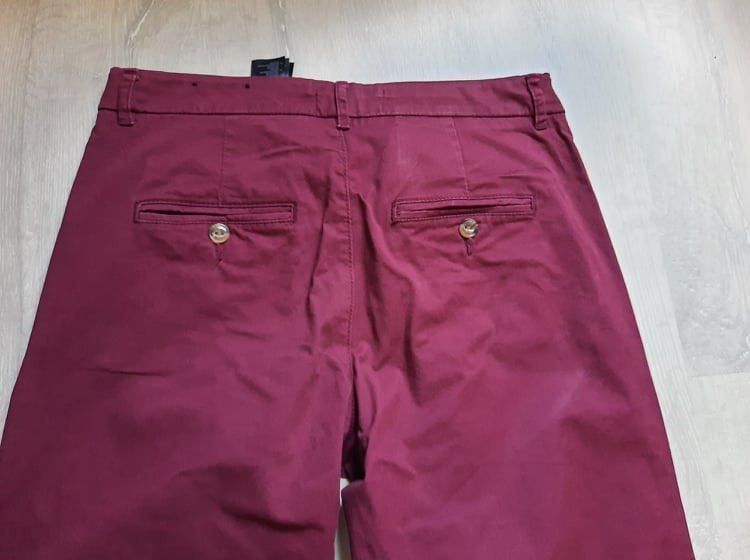 H&M Pantaloni: Pantalon chino H&M – Nuovo (secondo la descrizione) da Arnex-sur-Orbe venduto da kprt 2